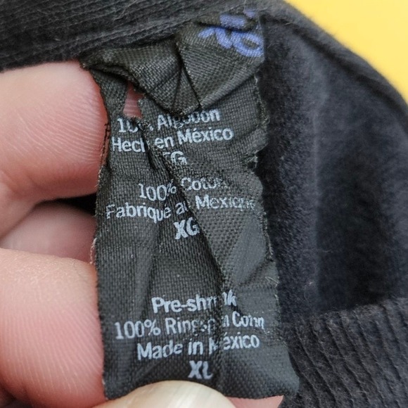 Led Zeppelin T-Shirt Men's XL Black Red Icarus USA 1977 Tour Graphic Band Tee - Picture 5 of 9